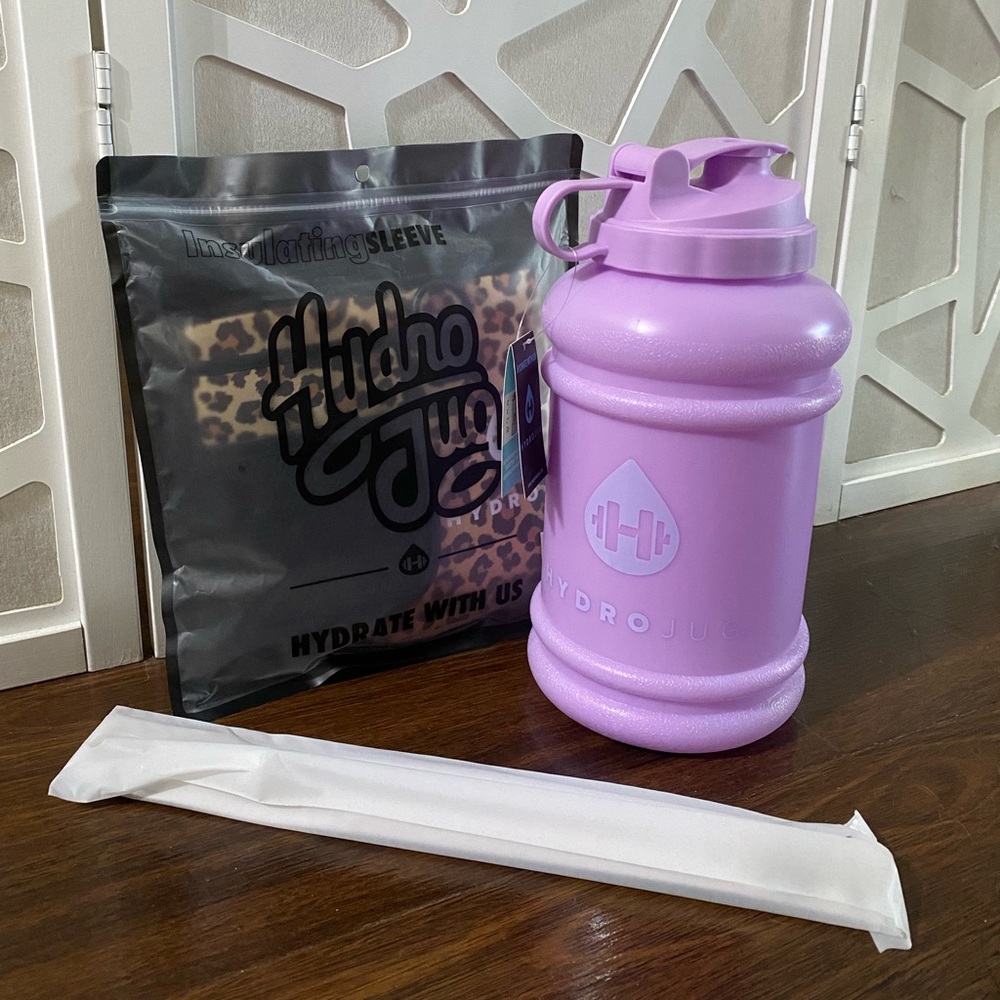 NWT Hydrojug Classic Jug in Purple